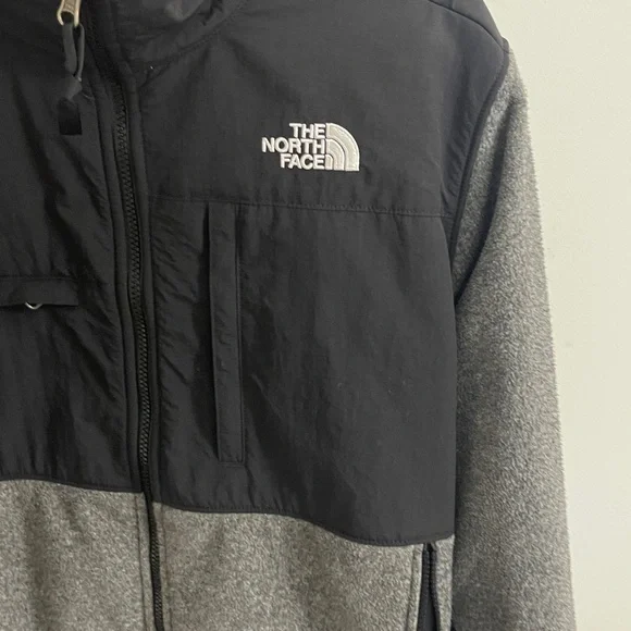 The North Face Men's Two-Tone Denali Jacket - Picture 2 of 4
